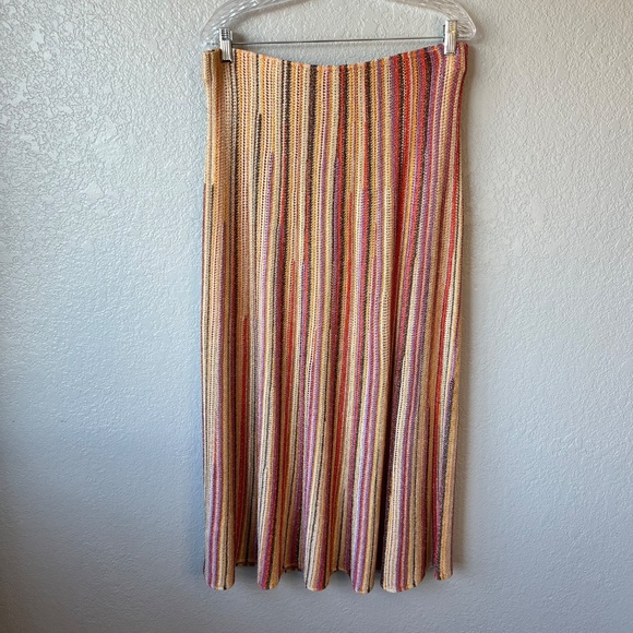 ME+EM - SET Metallic Textured Stripe Knit Vest/ Tank & Skirt - Picture 4 of 16